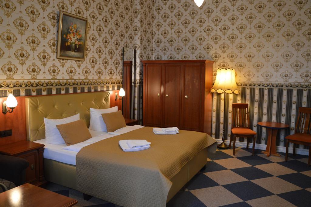 Hotel Pension Bella Berlim Quarto foto